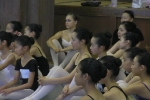 Öğrencimiz Defne Mutlucan Japon öğrencilerle birlikte Dansçı Sağlığı Semineri`nde